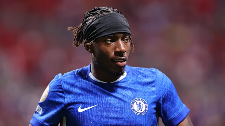 Bom tấn Noni Madueke: Từ hoài nghi đến hy vọng của người hâm mộ Arsenal